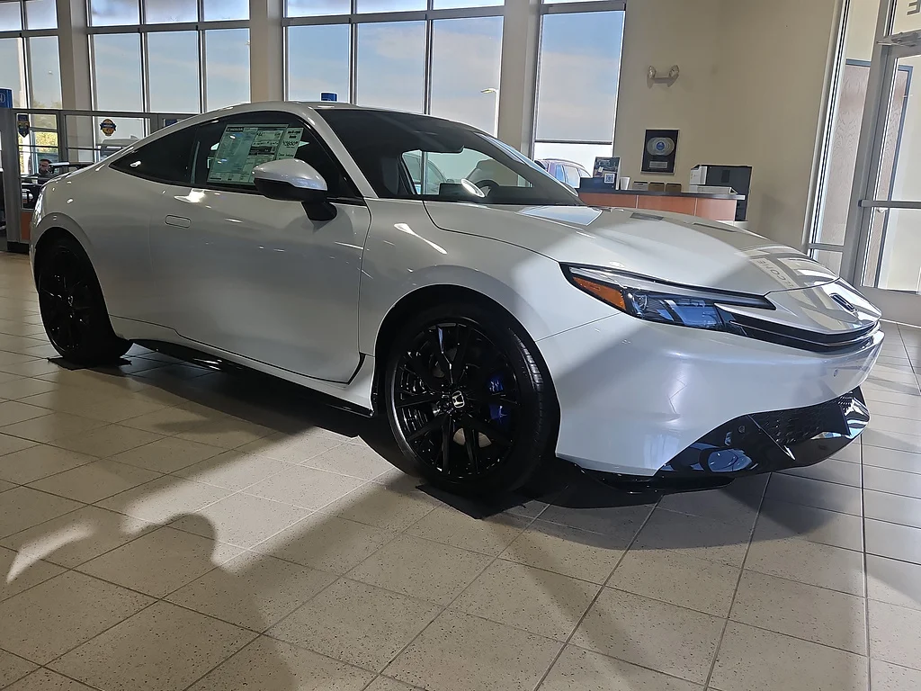 New 2026 Winter Frost Pearl Honda Hybrid image 5
