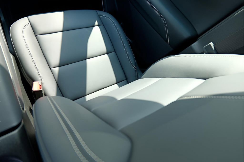 2026 GMC Acadia Elevation - Photo 27