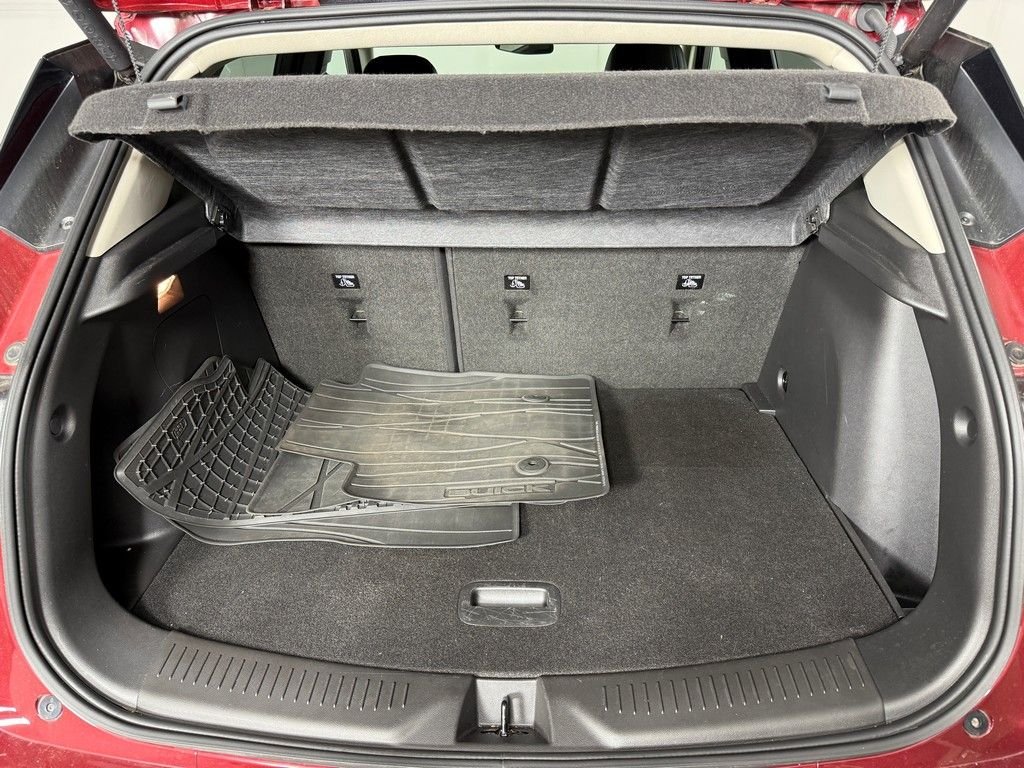 Used 2023 Red Buick Select image 16