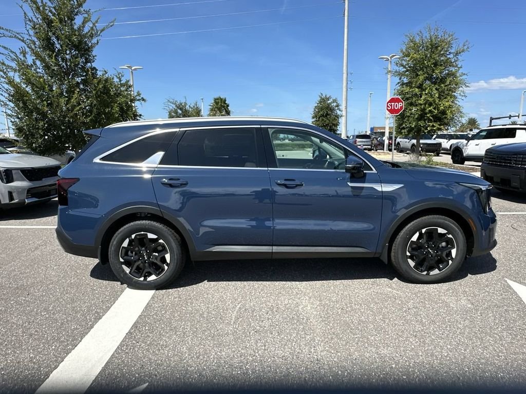 2026 Kia Sorento S - Photo 18