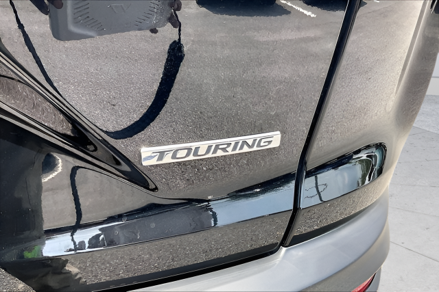 Used 2020  Honda Touring image 33