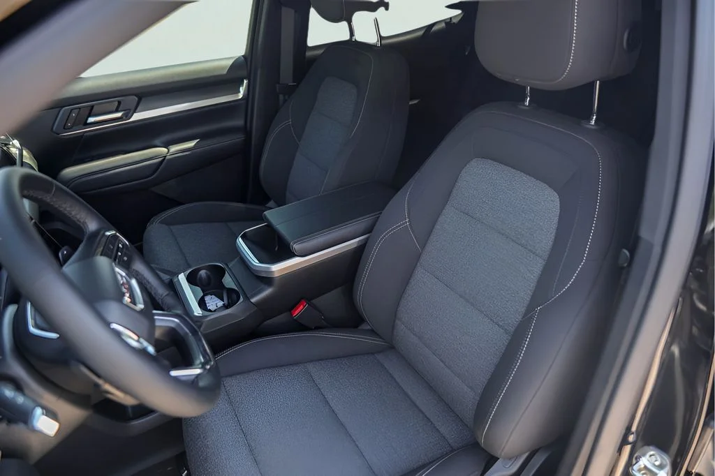 Used 2026 Black GMC Elevation image 10