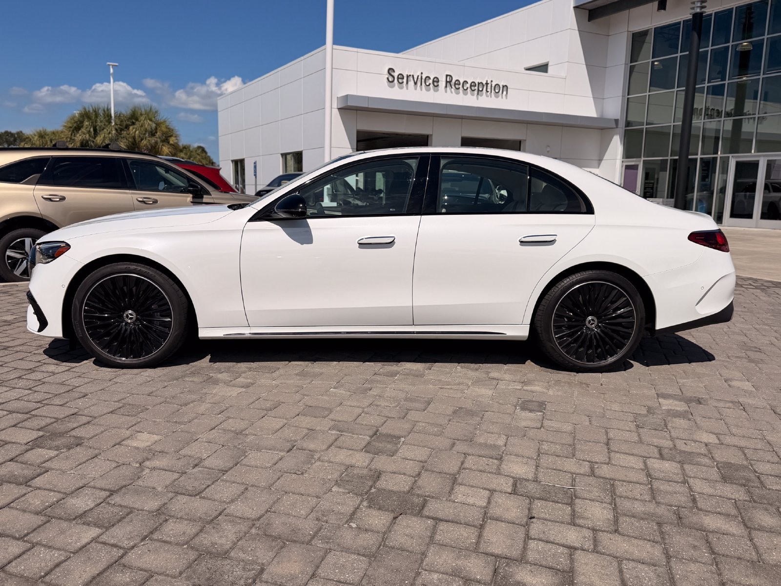 Certified Used 2024 MANUFAKTUR Moonlight White Metallic Mercedes-Benz E 450 image 12