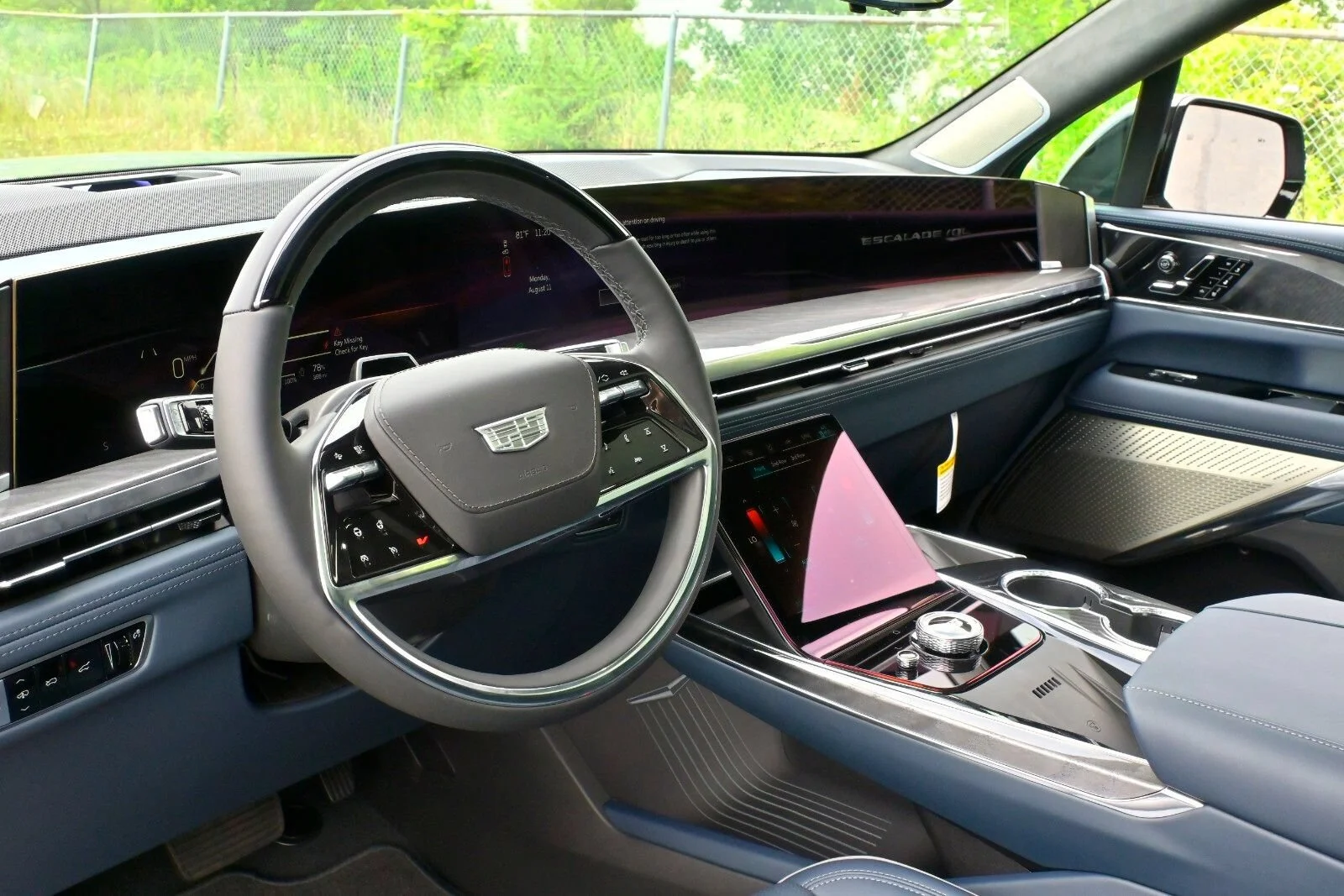 2026 Cadillac Escalade IQL Premium Sport - Photo 40