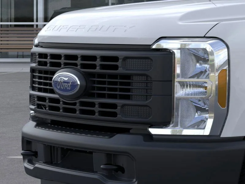 New 2026 Oxford White Ford F-350® XL image 17