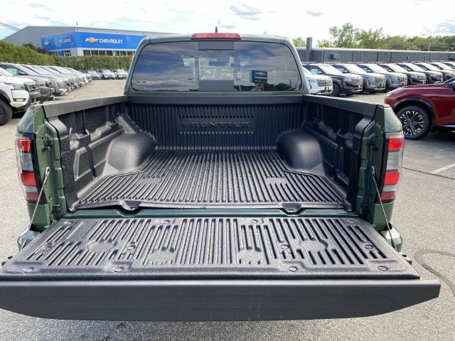 New 2026 Tactical Green Metallic Nissan Crew Cab SV image 5