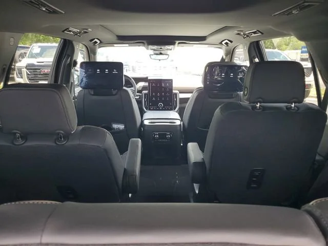 New 2026 Onyx Black GMC Elevation image 32