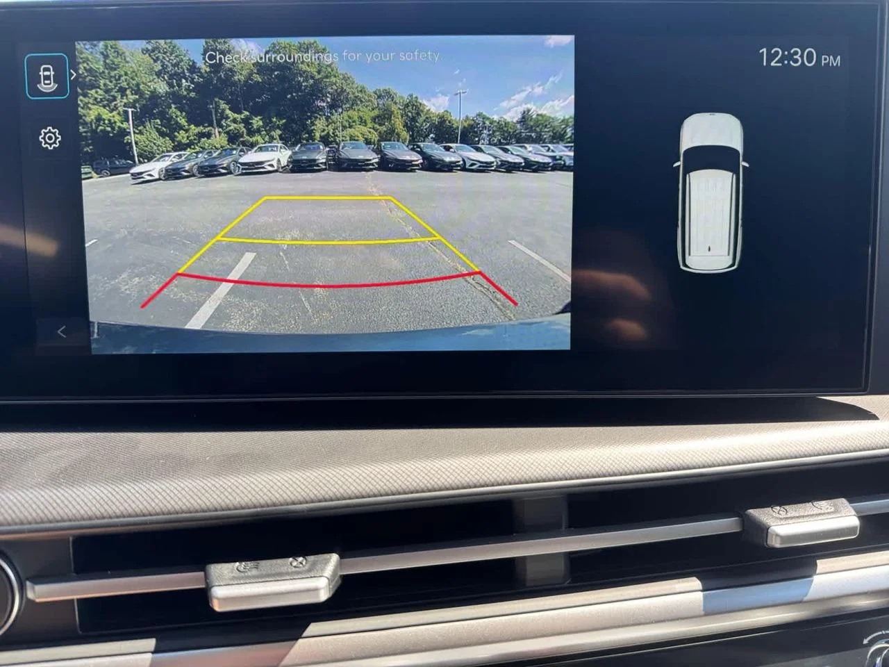 New 2027 Silver Hyundai SE AWD image 14