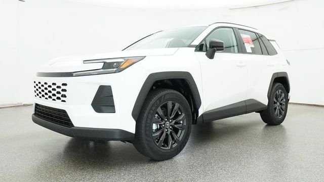 New 2026 Ice Cap Toyota XLE Premium image 6