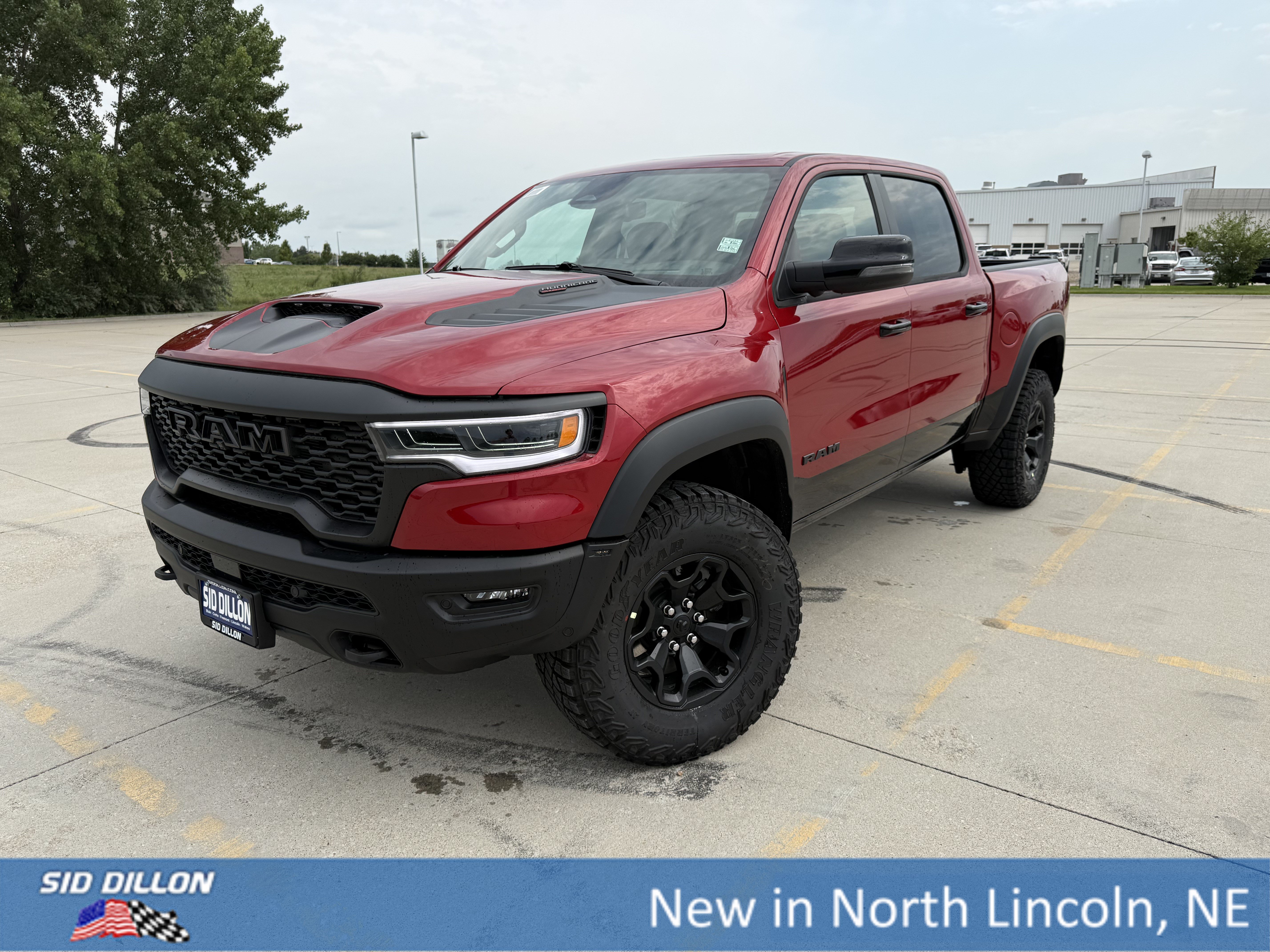 New 2026 Molten Red Pearl-Coat Exterior Paint RAM RHO image 1