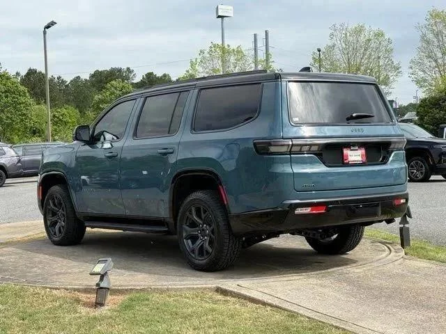 New 2026 Steel Blue Exterior Paint Jeep Grand Wagoneer image 5