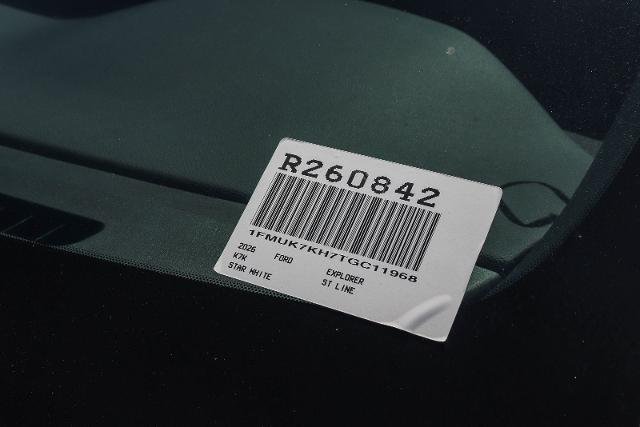 New 2026 Star White Metallic Tri-Coat Ford ST-Line image 54