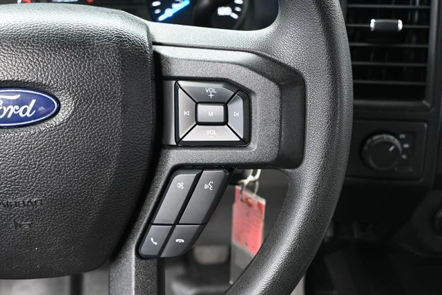 Used 2017 Blue Ford XL image 28