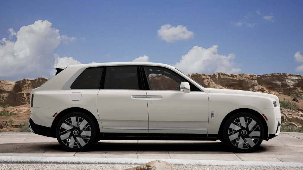 New 2027 White/off-white Rolls-Royce  image 2