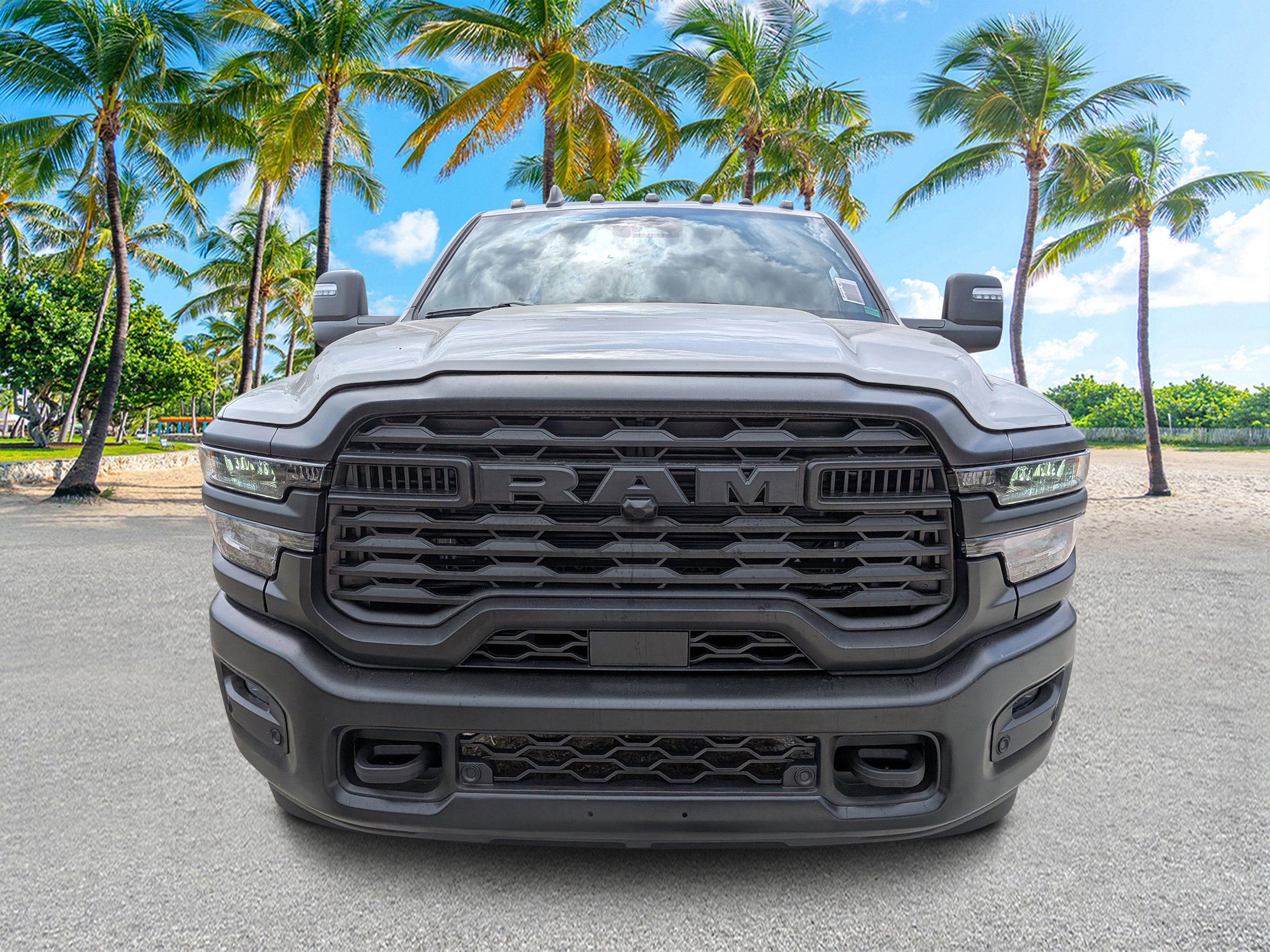 New 2026 Bright White Clear-Coat Exterior Paint RAM Warlock image 8