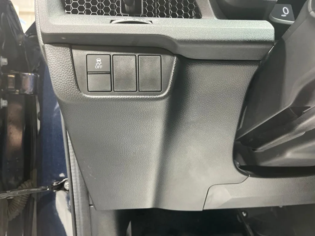 2025 Honda CR-V EX - Photo 13