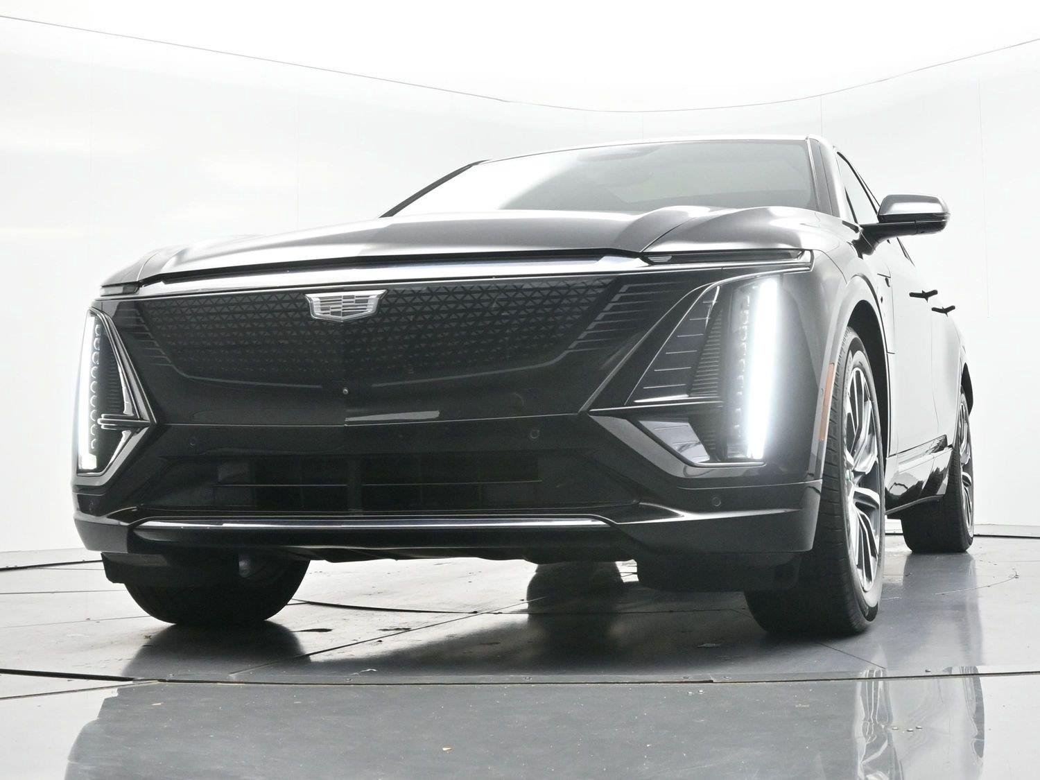 Used 2024 Stellar Black Metallic Cadillac Sport 1 image 42