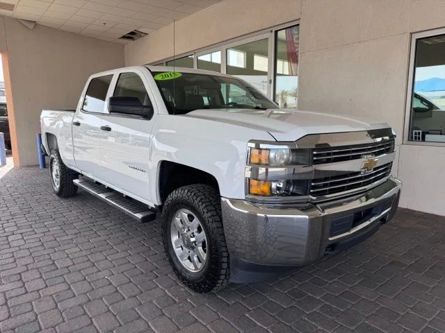 Used 2015 White Chevrolet Work Truck image 7