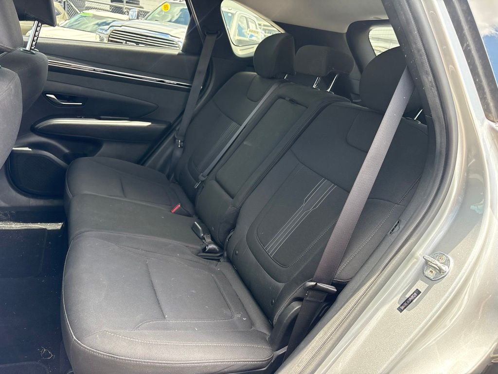 Used 2023 Silver Hyundai SEL image 11