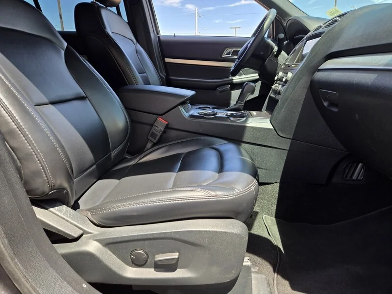 Used 2019 MAGNETIC METALL Ford XLT image 13