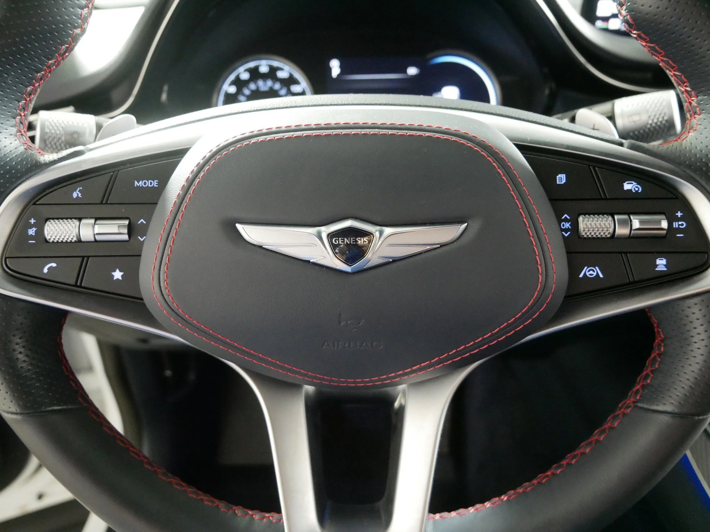 2024 GENESIS GV70 Sport - Photo 25