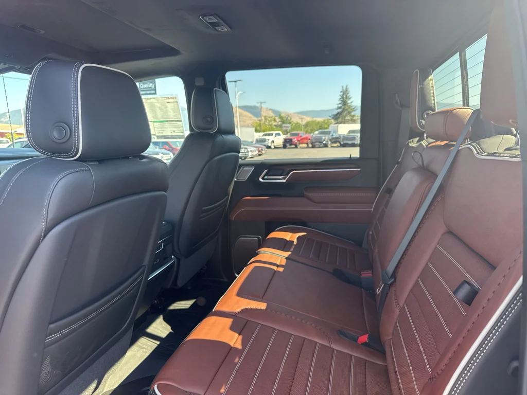 2026 GMC Sierra 2500HD Denali Ultimate - Photo 6