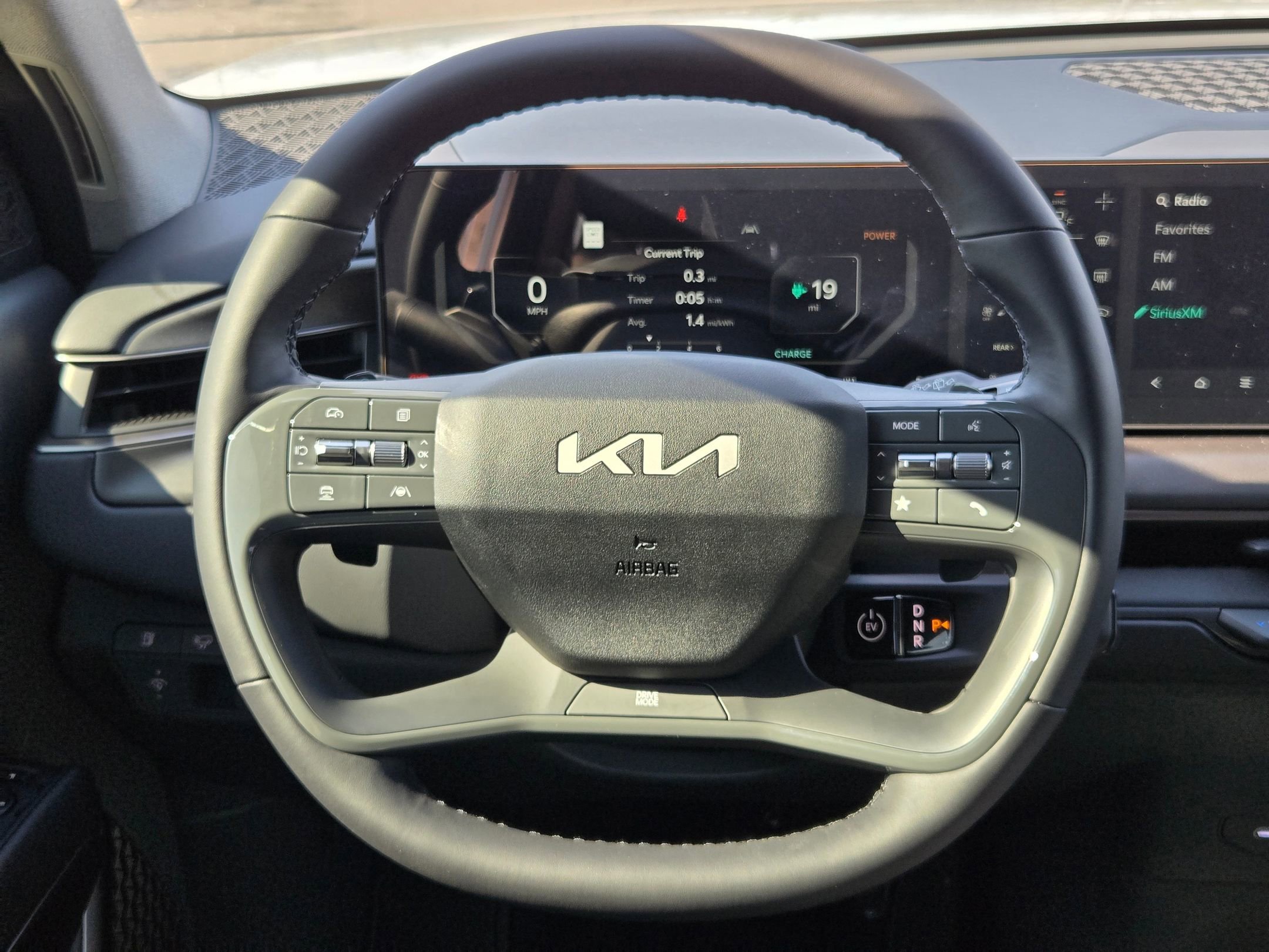2026 Kia EV9 Light - Photo 15