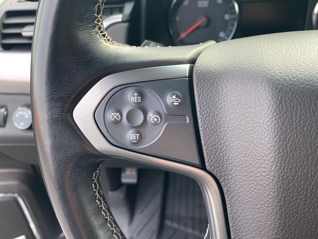 Used 2019 Gray Chevrolet LT image 18
