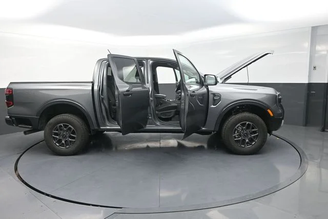 Used 2024 Gray Ford XLT image 45