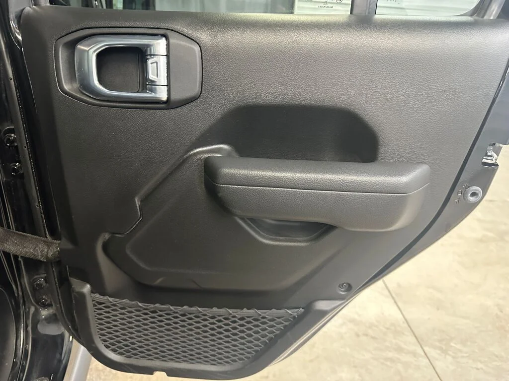 Certified Used 2026 Black Clearcoat Jeep Rubicon image 25