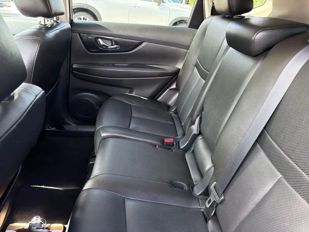 2019 Nissan Rogue SL - Photo 38