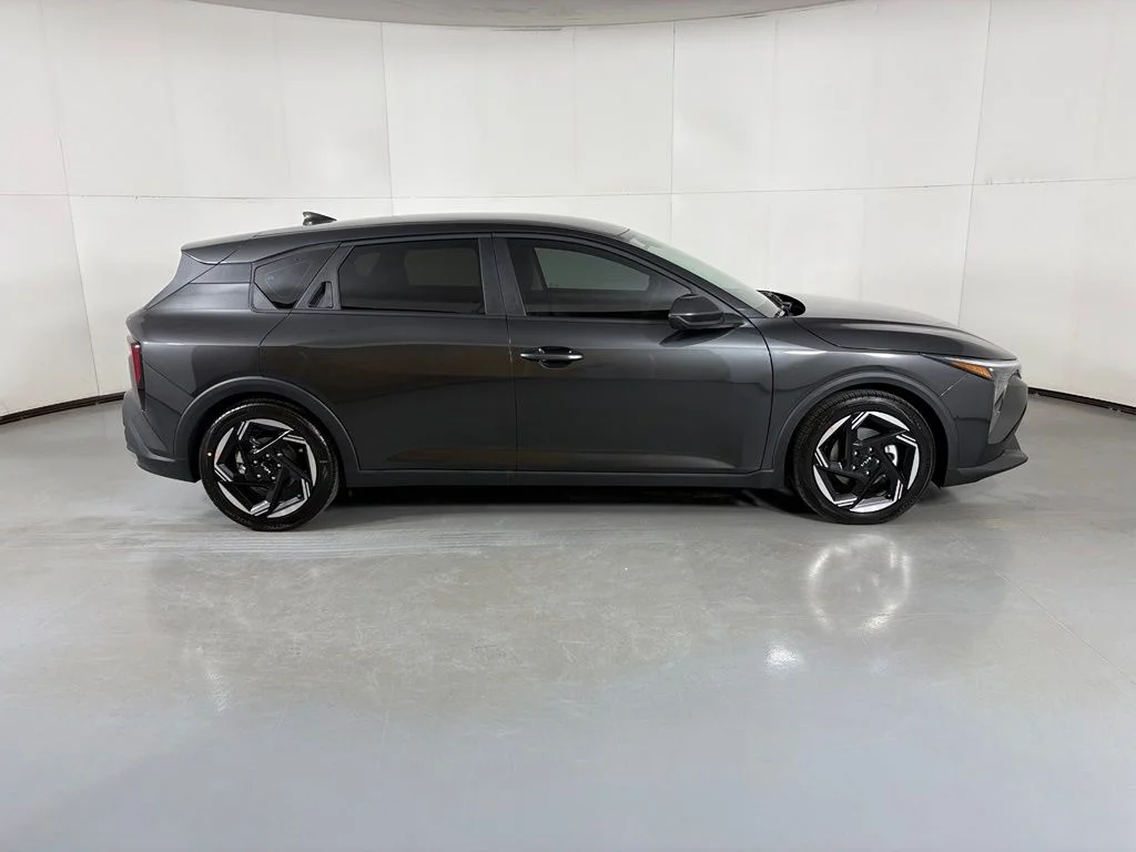 New 2026 Gray Kia EX image 9