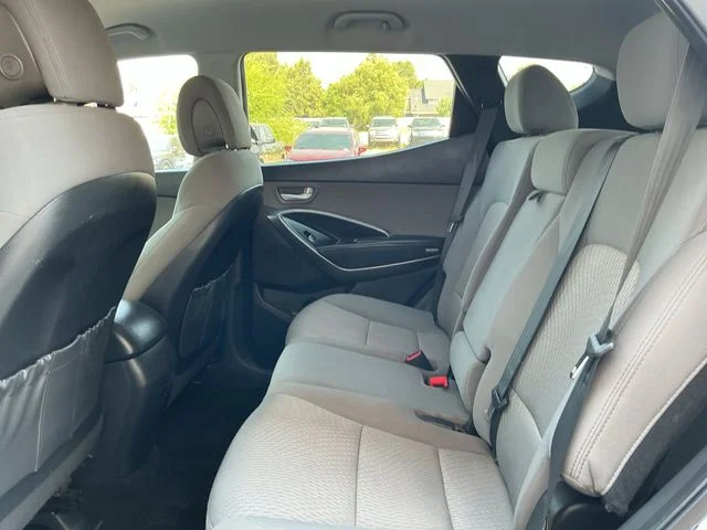 Used 2017 White Hyundai 2.4 Base image 21