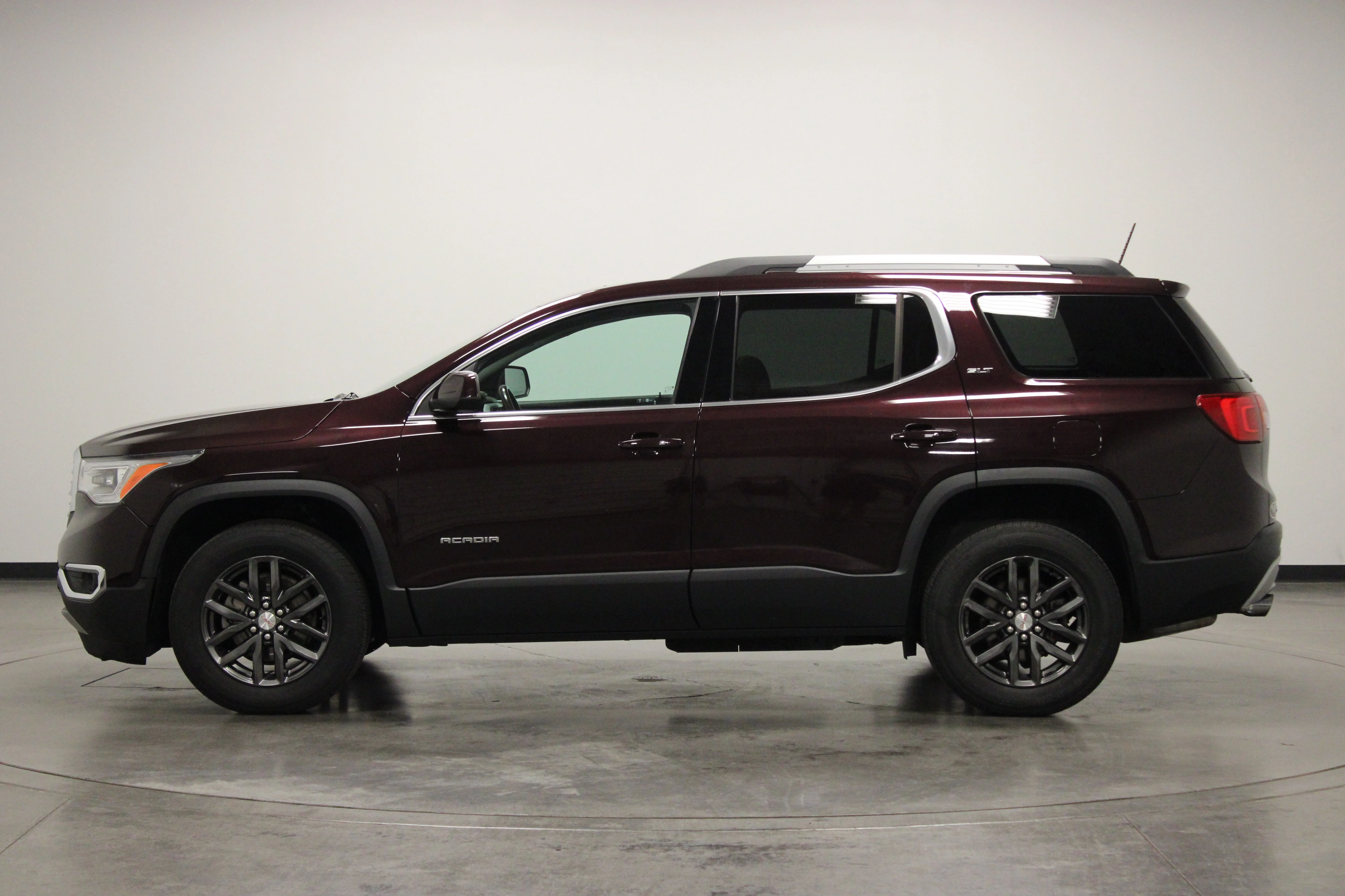 Used 2018 Black Cherry Metallic GMC SLT-1 image 5