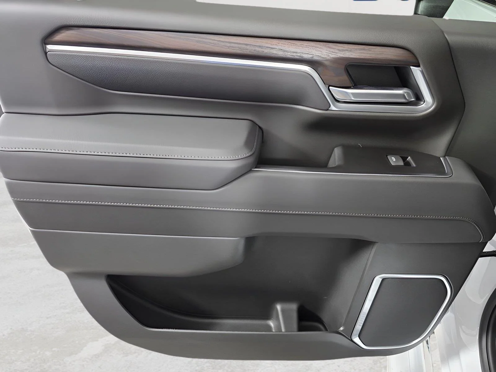 2025 GMC Sierra 2500HD SLT - Photo 21