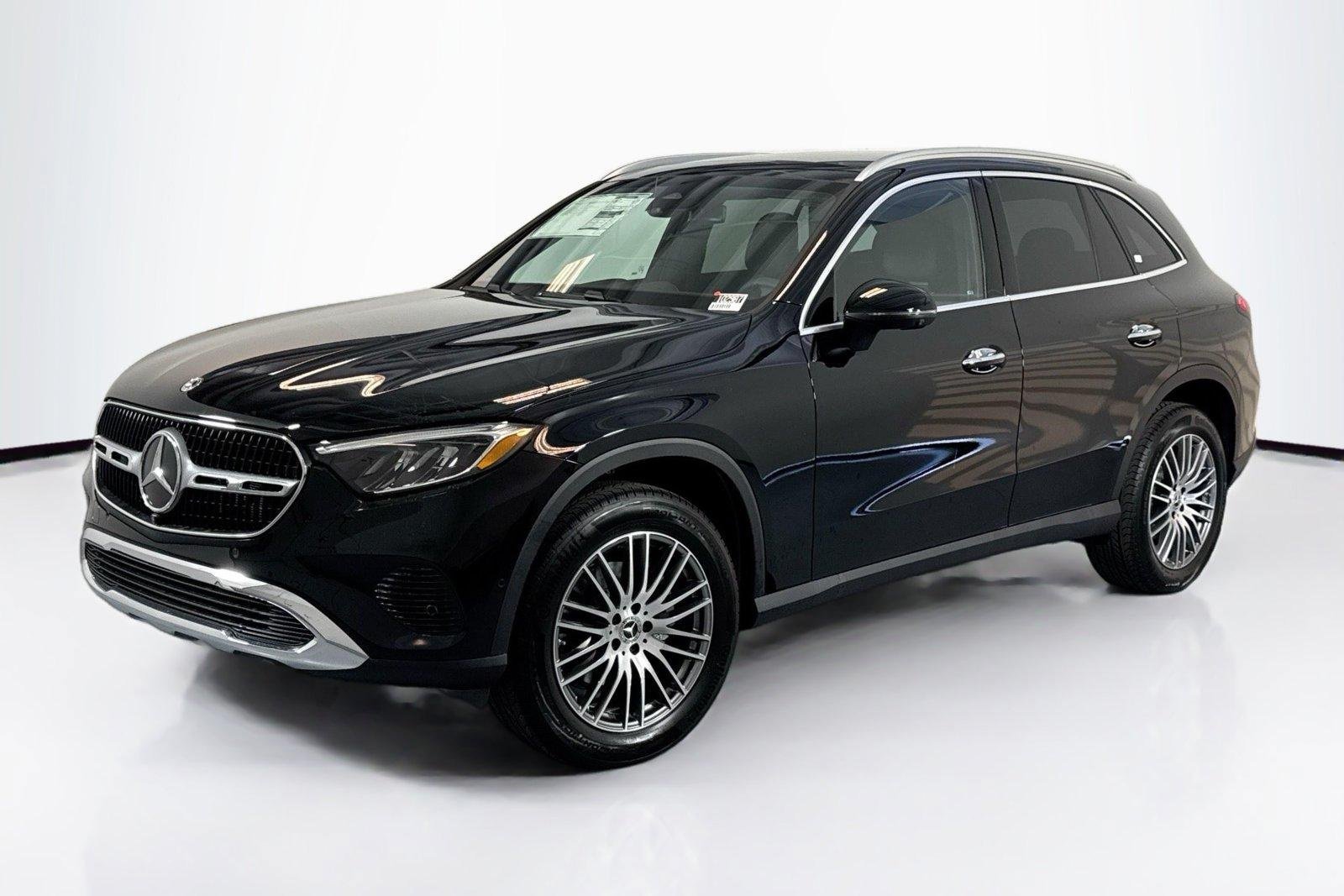 New 2026 Black Mercedes-Benz GLC 300 image 1