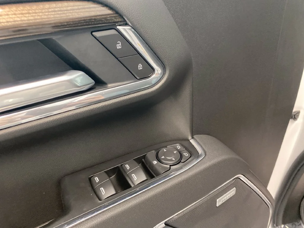New 2026 Summit White Chevrolet LT Trail Boss image 11