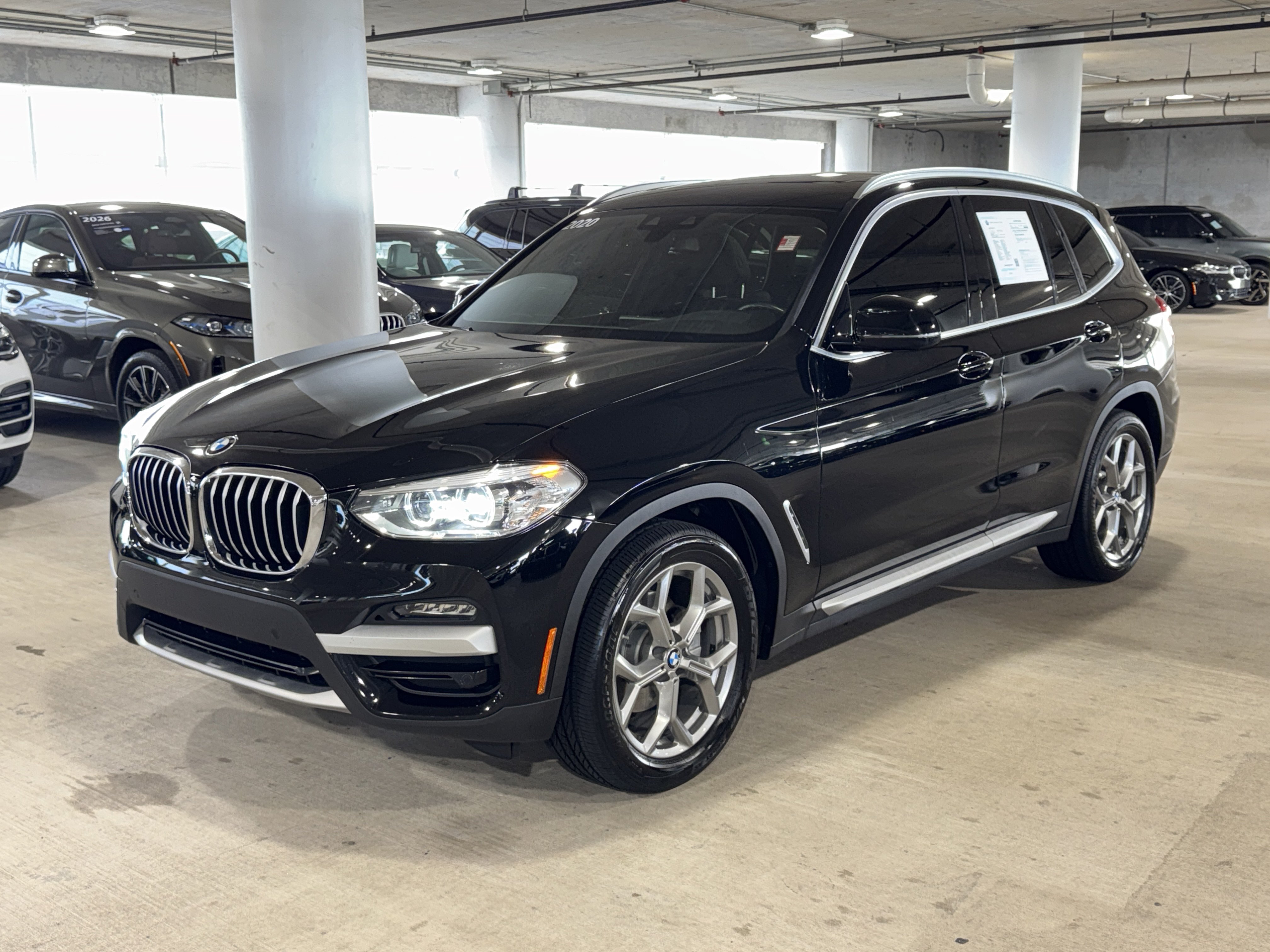 Used 2020 Jet Black BMW sDrive30i image 4