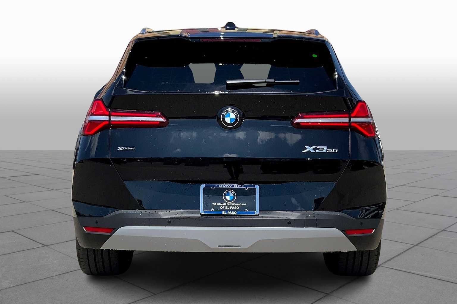 New 2025 Black Sapphire Metallic BMW 30 xDrive image 4