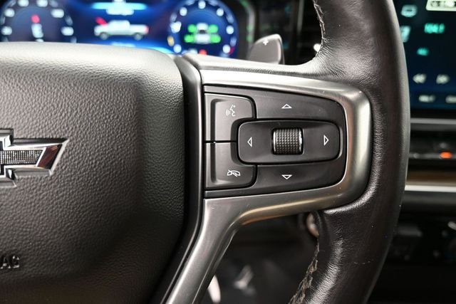 Used 2023 Black Chevrolet RST image 27