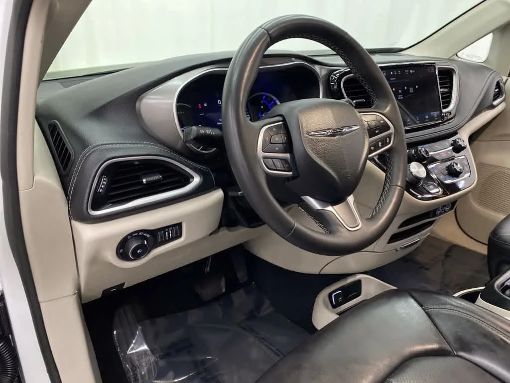 Used 2023 Bright White Clearcoat Chrysler Hybrid Touring L image 2