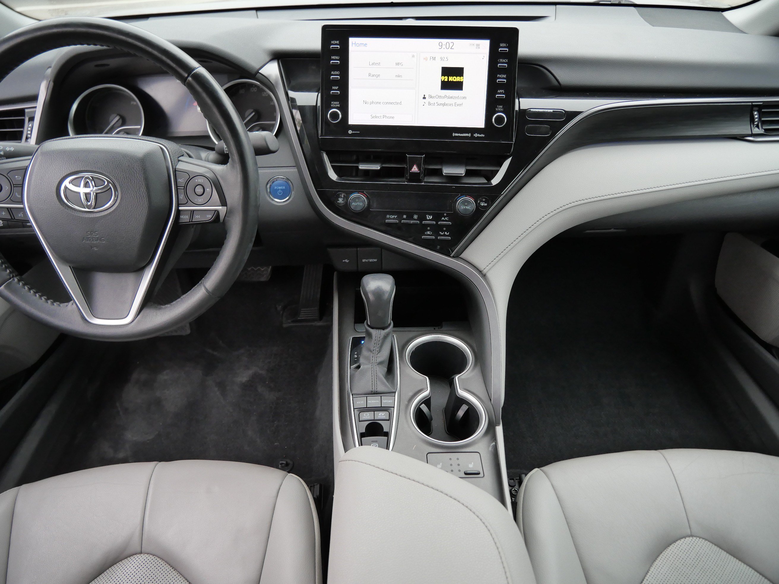 Certified Used 2021 Predawn Gray Mica Toyota Hybrid XLE image 11