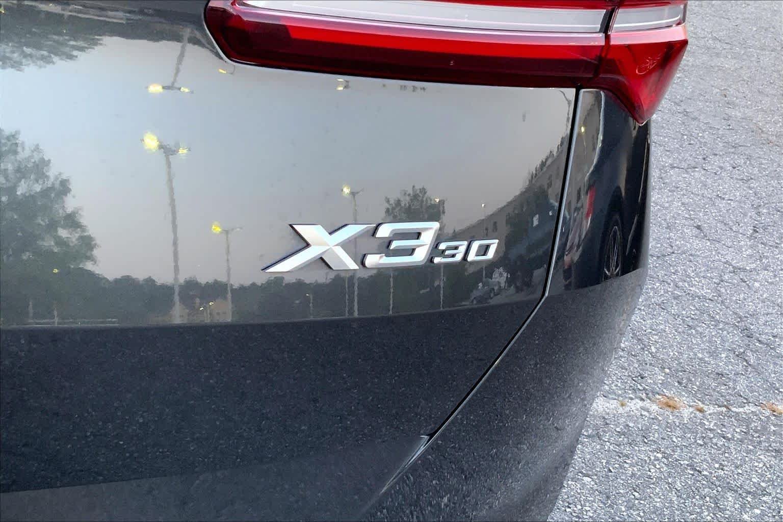 Used 2025 Dark Graphite Metallic BMW 30 xDrive image 10