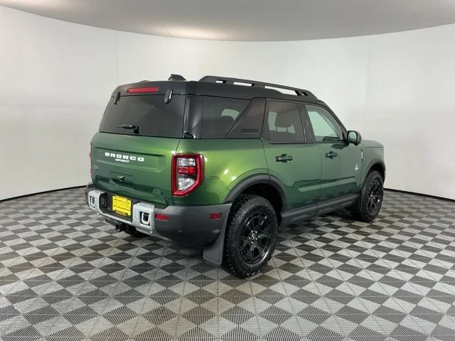 Used 2025 Green Ford Outer Banks image 5