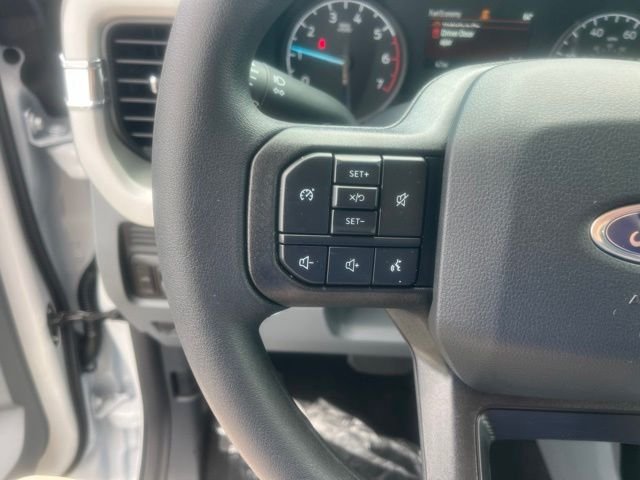 New 2026 Oxford White Ford XLT image 33