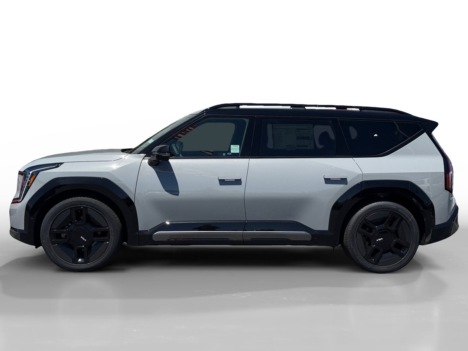 New 2026 Wolf Gray/Ebony Black Roof Kia GT-Line image 2