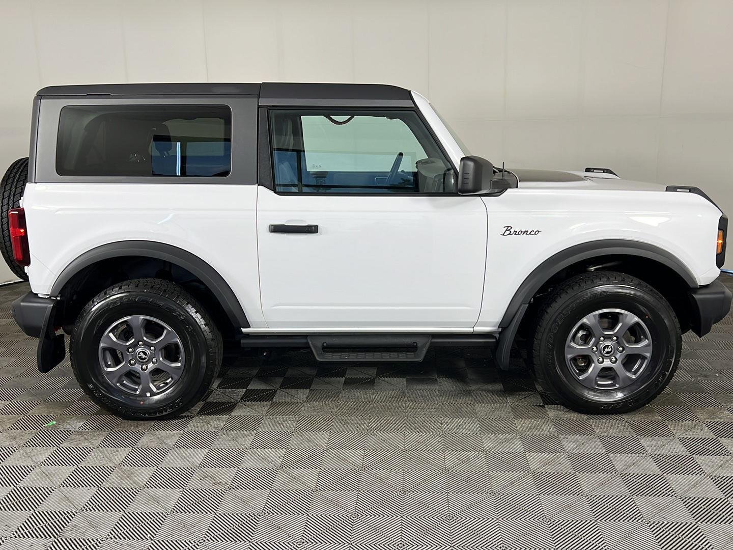 Used 2024 Oxford White Ford Big Bend image 3
