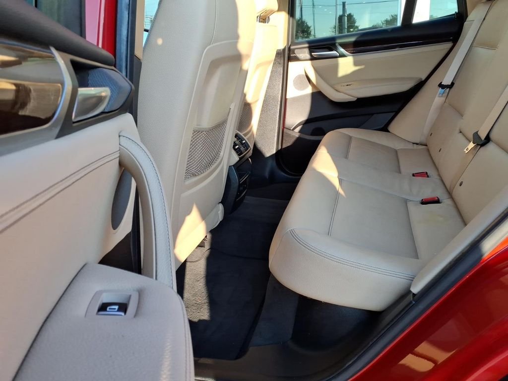Used 2017 Melbourne Red Metallic BMW xDrive28i image 5