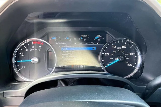 Used 2019 Magnetic Metallic Ford Lariat image 14