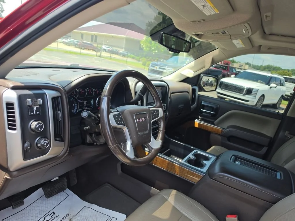Used 2018 RED QUARTZ TINTCOAT GMC SLT image 21